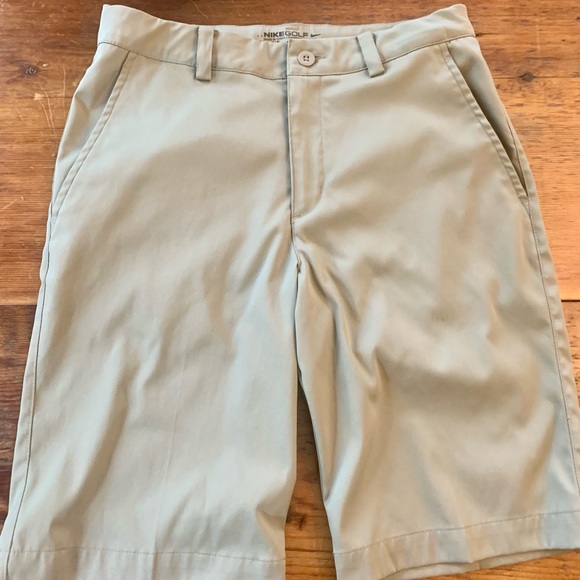 Nike Other - Kids Nike Golf shorts size youth medium